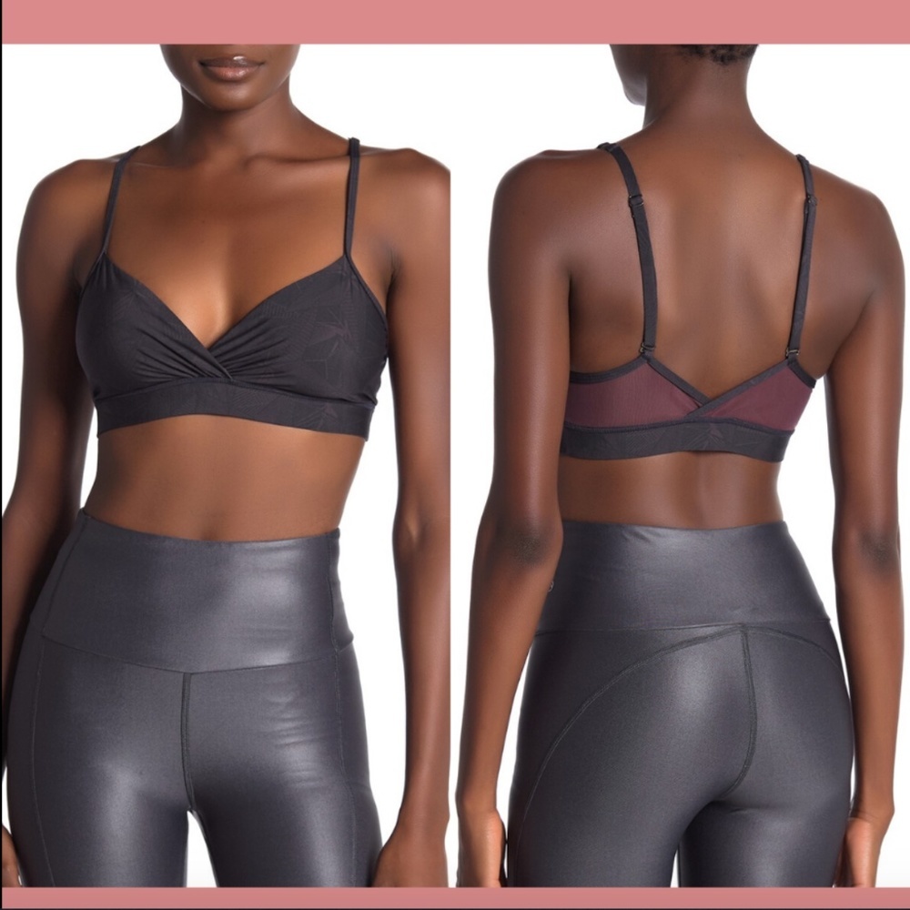 NWT $56 Maaji Lunge Stars Claret Sports Bra [SZ‎ Small ]